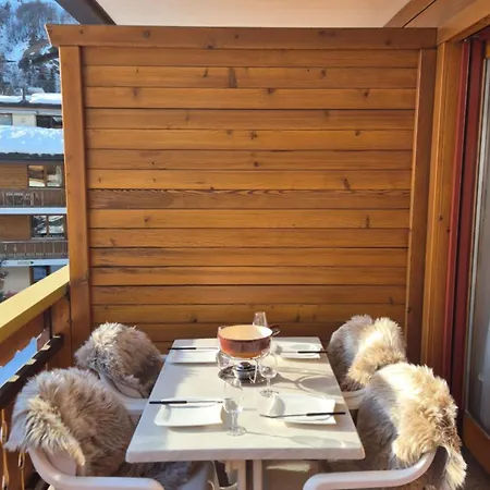 Summit & Spring - *